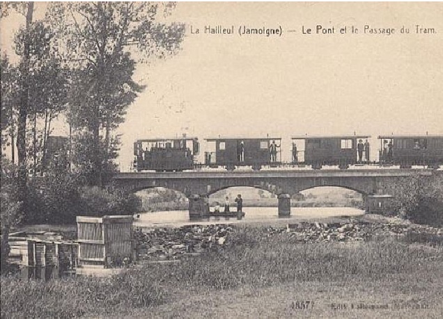 Passage du tram a la Hailleule